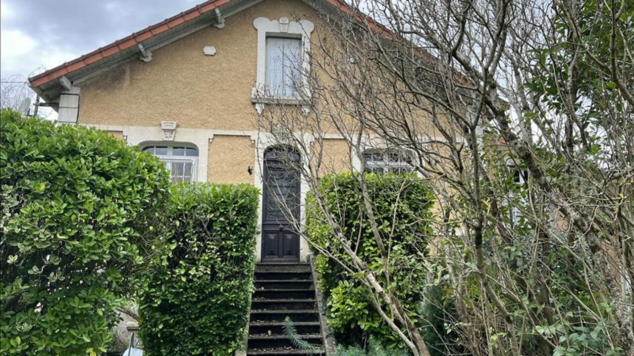 maison 7 pièces 125 m2 à vendre à Ruelle-sur-Touvre (16600)