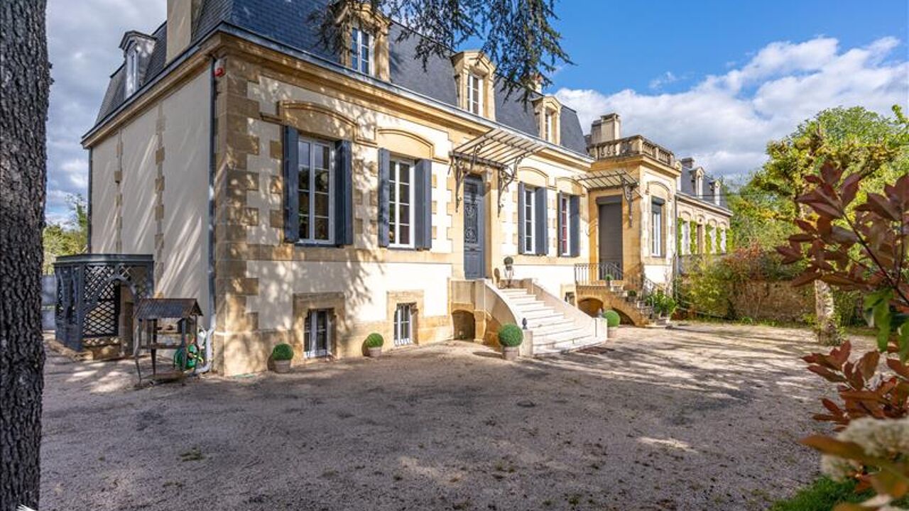 maison 14 pièces 450 m2 à vendre à Bergerac (24100)