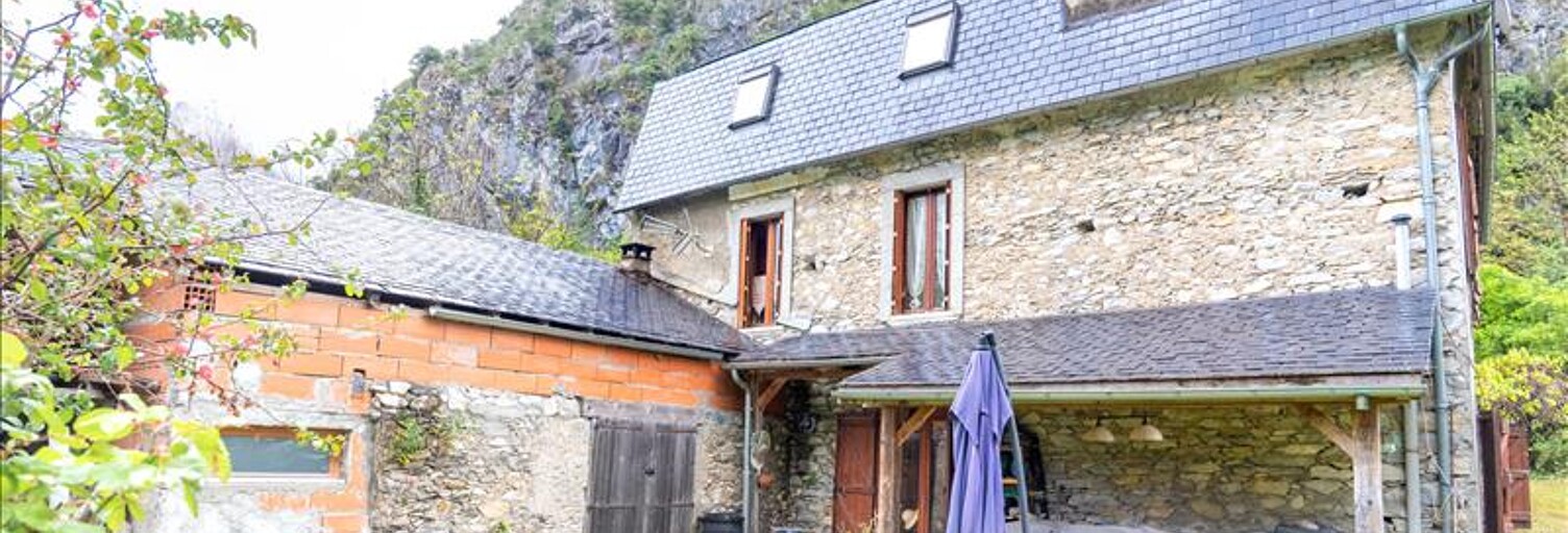 Maison 5 Pièces 218 m² à vendre à Saint-Béat-Lez (31440)