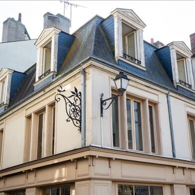 Appartement 5 pièces 218325 €