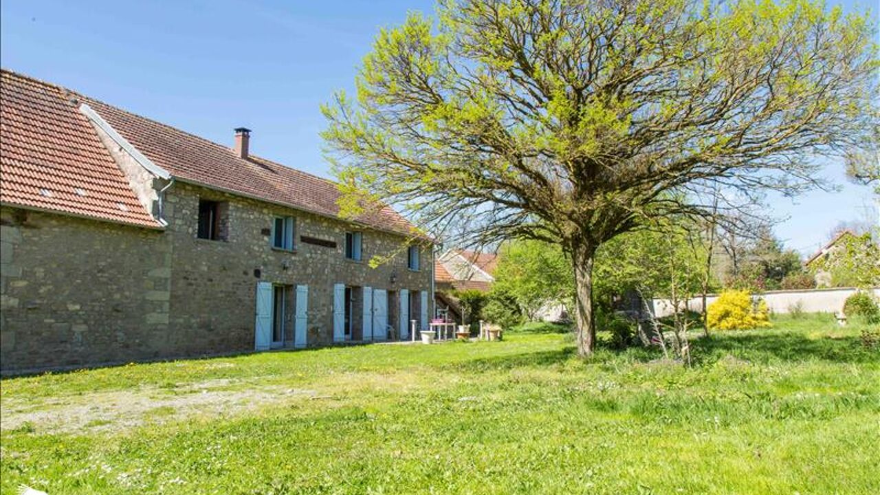 maison 8 pièces 214 m2 à vendre à Saint-Hilaire-la-Plaine (23150)