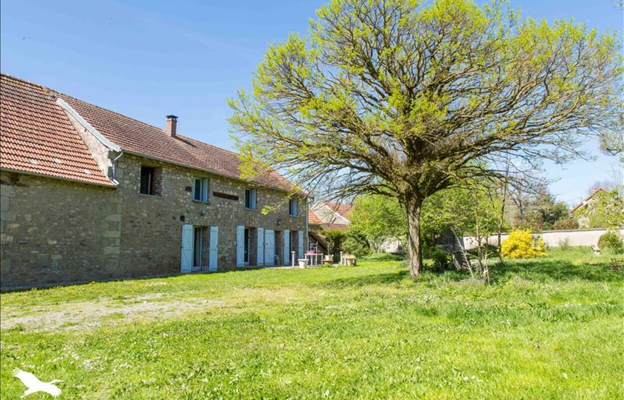 maison 8 pièces 214 m2 à vendre à Saint-Hilaire-la-Plaine (23150)