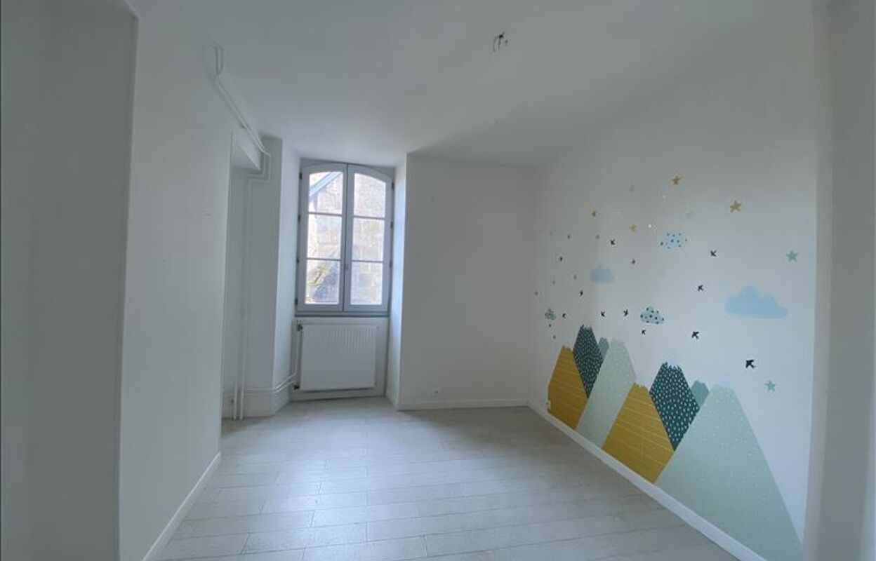 maison 5 pièces 142 m2 à vendre à Guéret (23000)