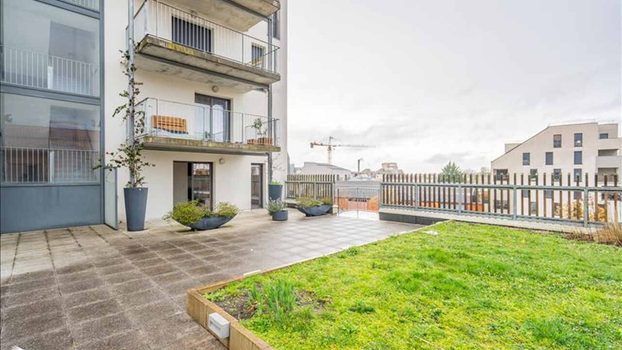 appartement 4 pièces 87 m2 à vendre à Bordeaux (33300)