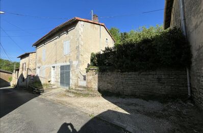 vente maison 69 930 € à proximité de Les Adjots (16700)