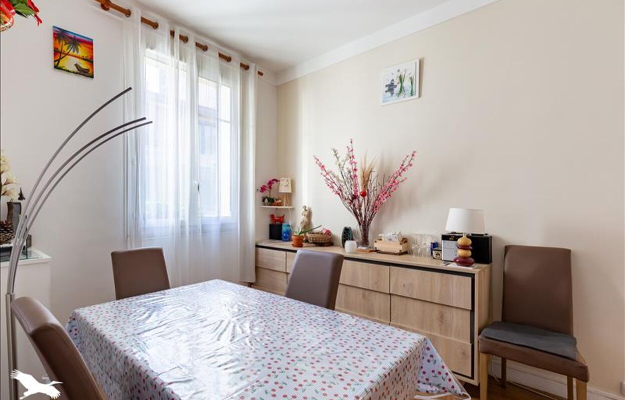 appartement 3 pièces 49 m2 à vendre à Clichy (92110)