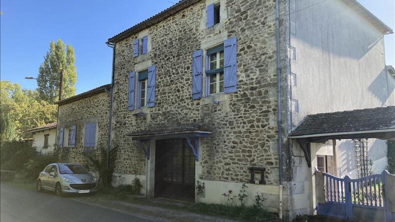 maison 6 pièces 165 m2 à vendre à Écuras (16220)