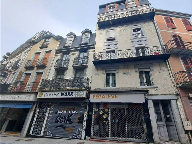 Immeuble   — photo 1
