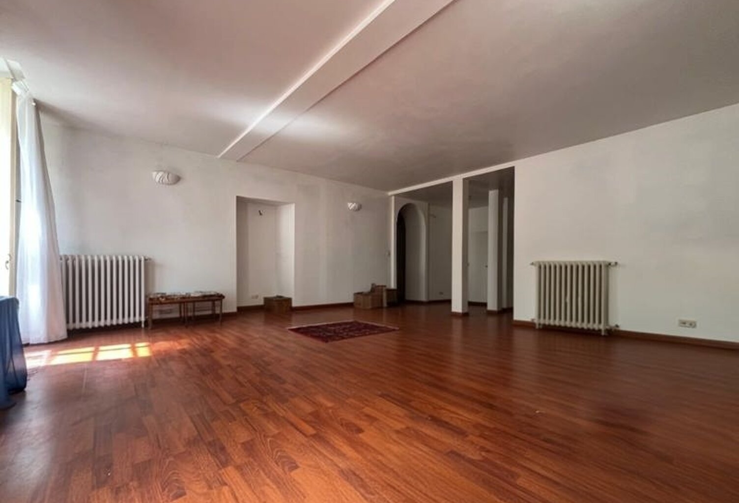 Appartement de 6 pièces principales — photo 1