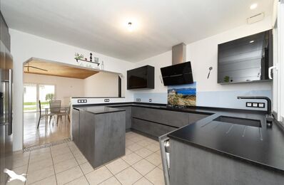 vente maison 296 800 € à proximité de Donnezac (33860)