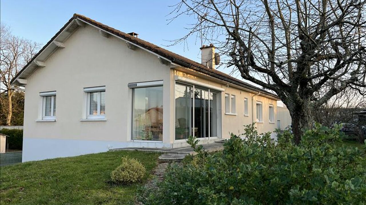 maison 5 pièces 113 m2 à vendre à Availles-Limouzine (86460)