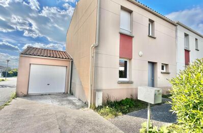 location maison 1 212 € CC /mois à proximité de La Rochelle (17000)