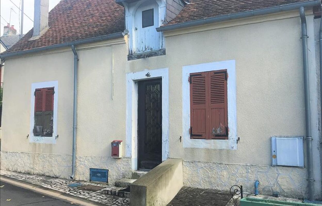 maison 3 pièces 54 m2 à vendre à Mehun-sur-Yèvre (18500)
