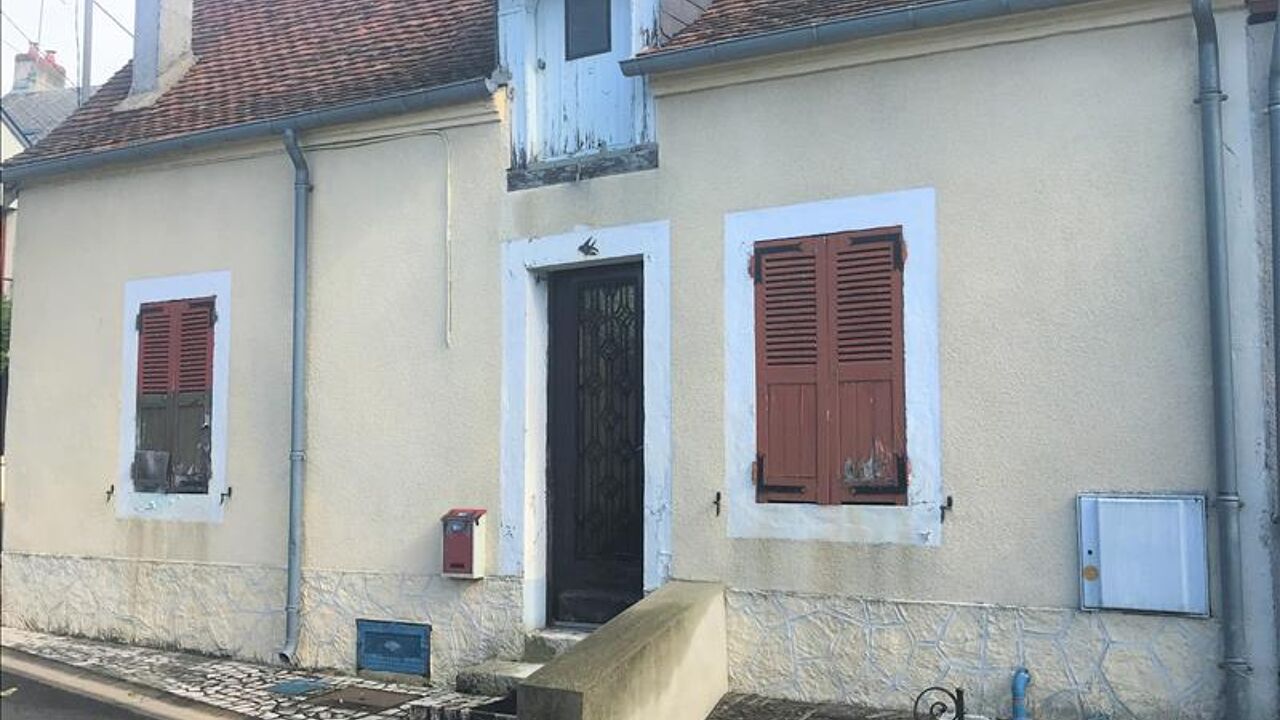 maison 3 pièces 54 m2 à vendre à Mehun-sur-Yèvre (18500)