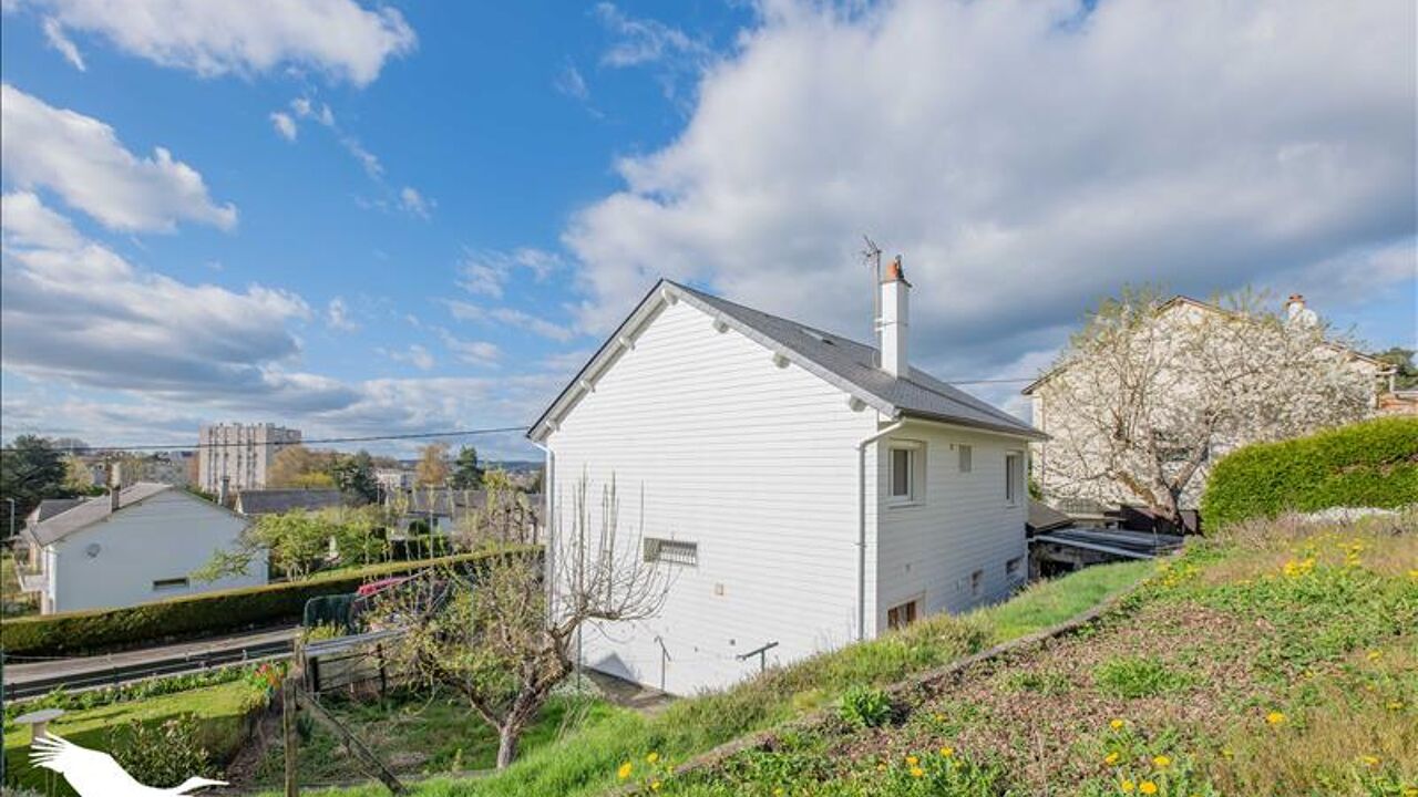 maison 6 pièces 137 m2 à vendre à Ussel (19200)