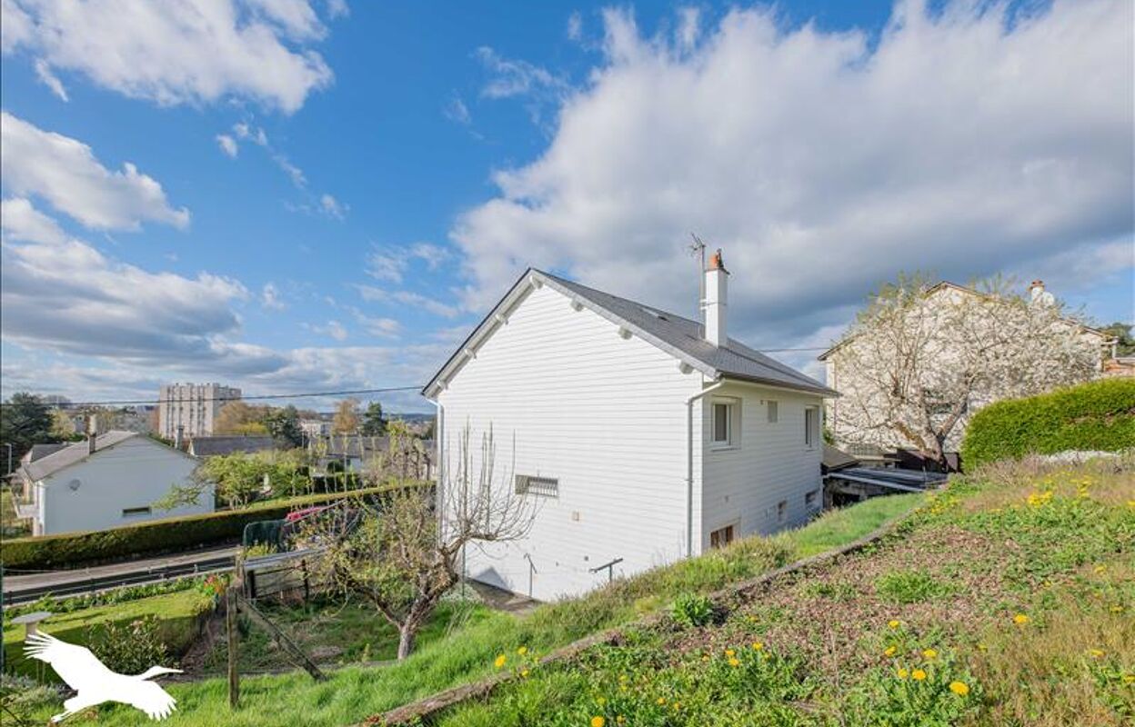 maison 6 pièces 137 m2 à vendre à Ussel (19200)