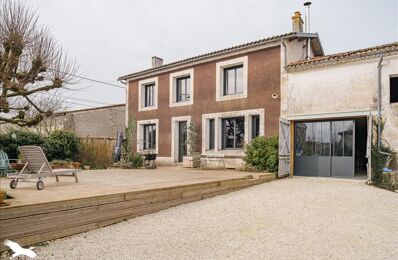 vente maison 249 100 € à proximité de Antezant-la-Chapelle (17400)