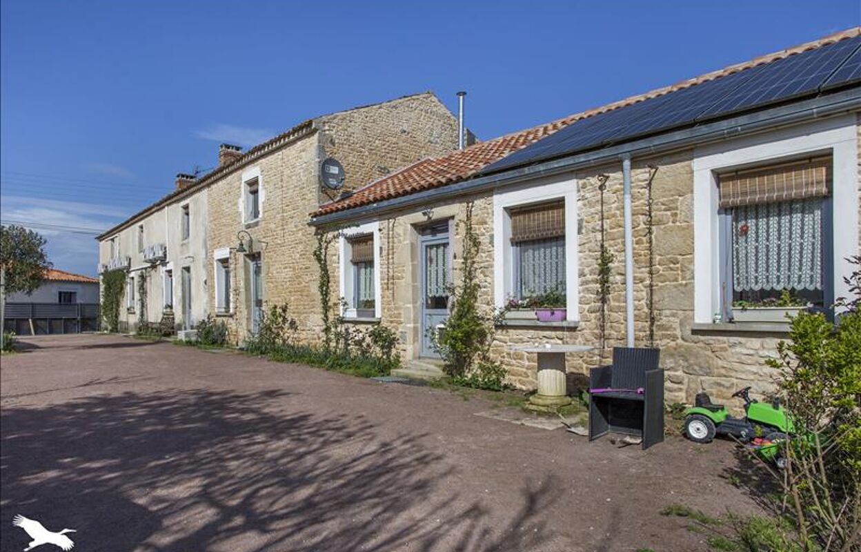 maison 11 pièces 300 m2 à vendre à Le Langon (85370)