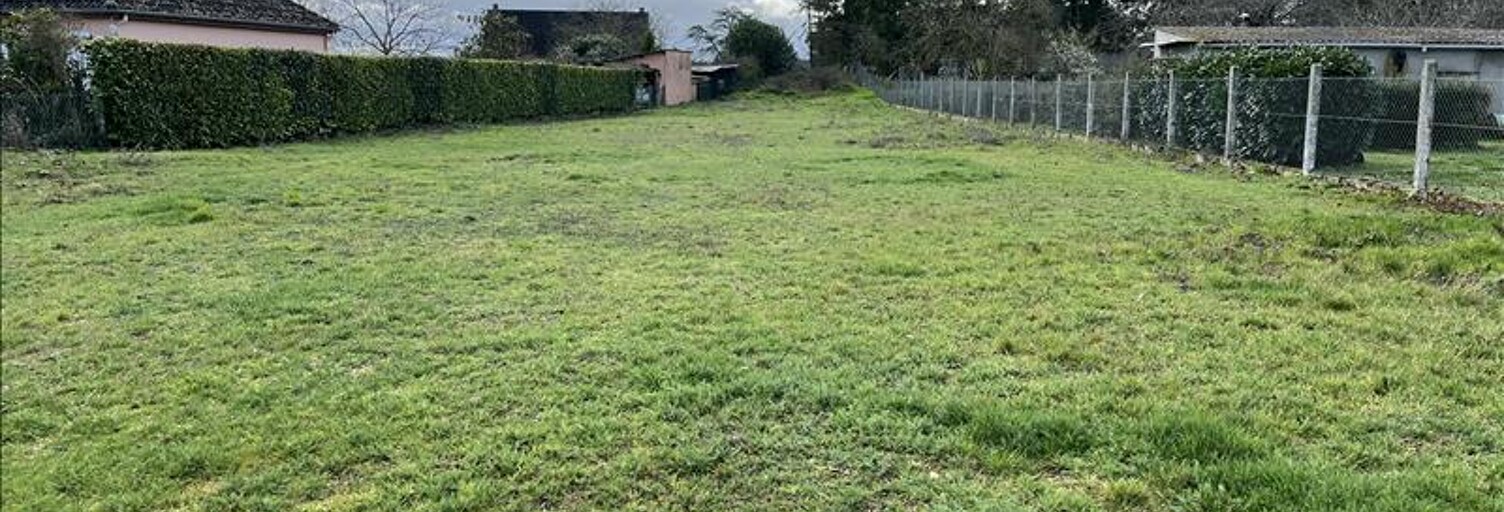Terrain  1240 m² à vendre à Huriel (03380)