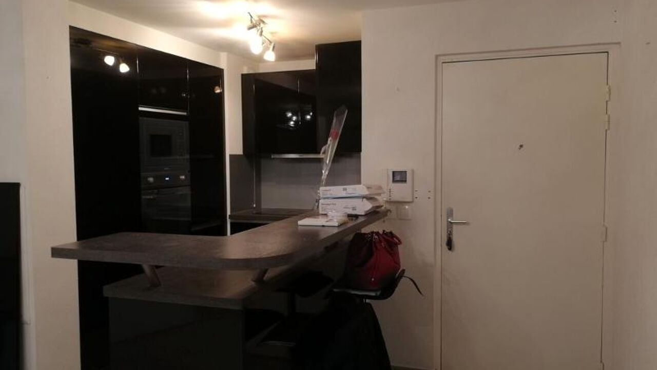 appartement 3 pièces 60 m2 à louer à Marseille 10 (13010)