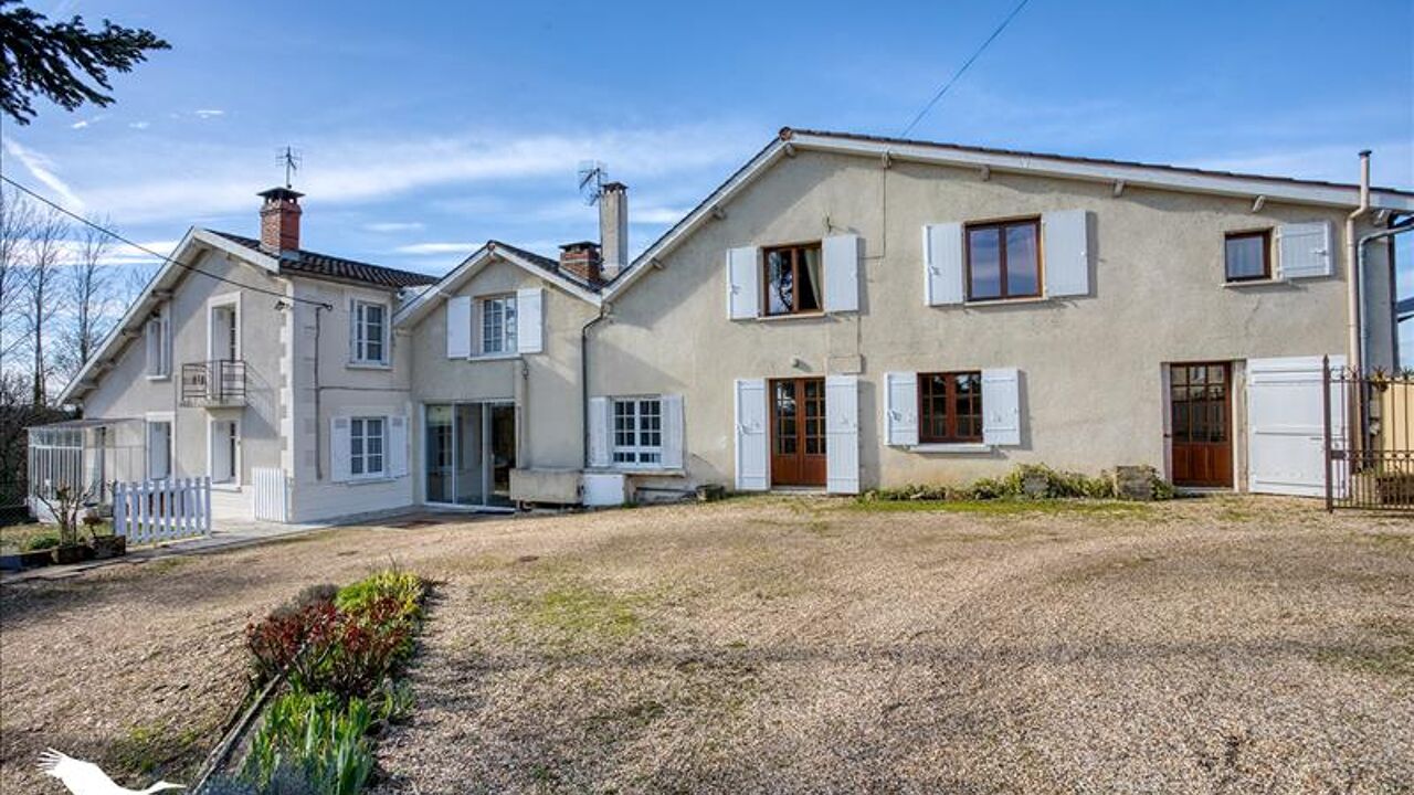 maison 10 pièces 200 m2 à vendre à Saint-Front-de-Pradoux (24400)