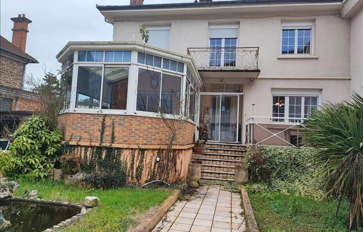 maison 7 pièces 154 m2 à vendre à Aubin (12110)