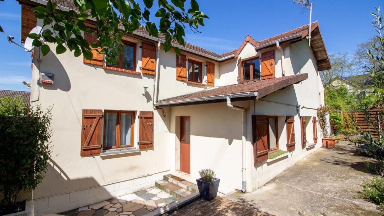 maison 5 pièces 82 m2 à vendre à Montmagny (95360)