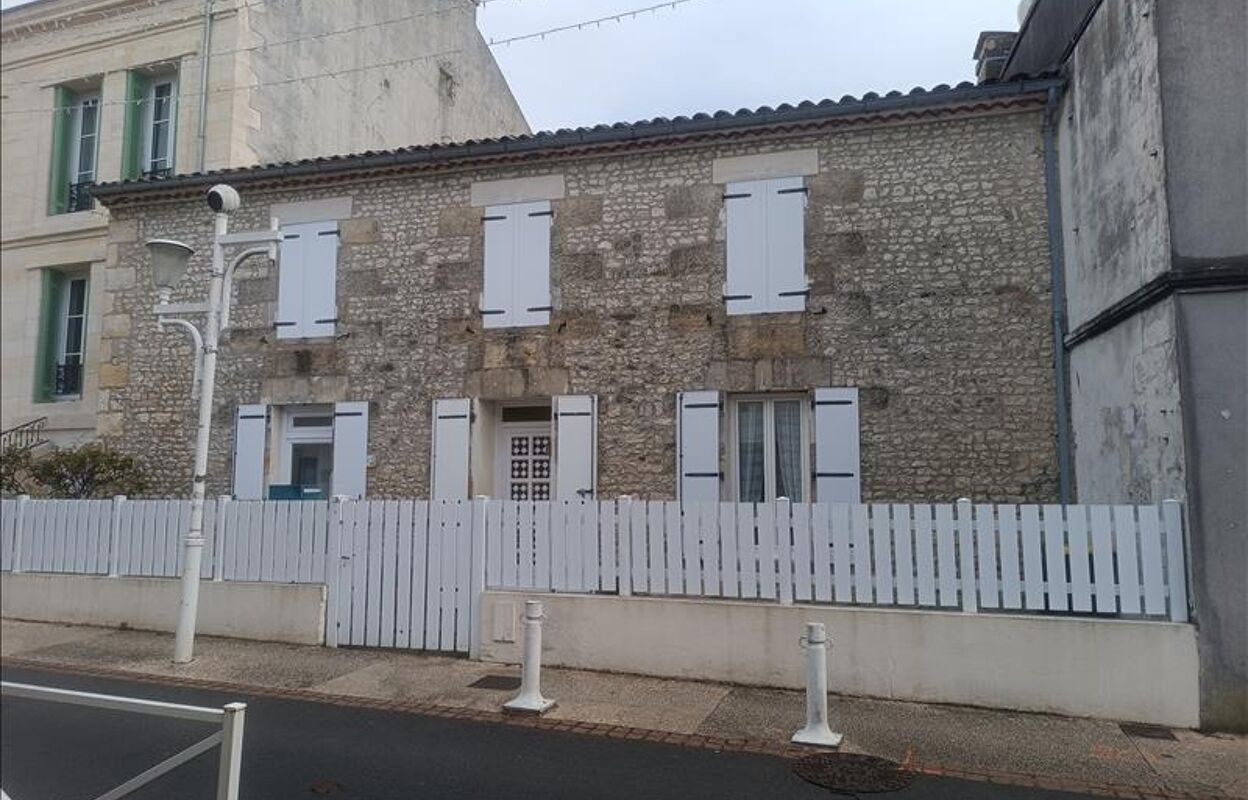 maison 6 pièces 179 m2 à vendre à Meschers-sur-Gironde (17132)