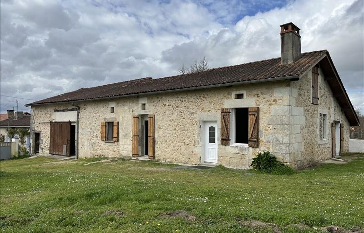 maison 5 pièces 110 m2 à vendre à Saint-Aigulin (17360)