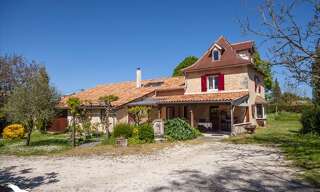 Maison 9 Pièces 235 m² à vendre à Ribérac (24600)