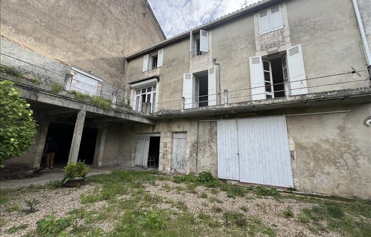 maison 7 pièces 210 m2 à vendre à Ribérac (24600)