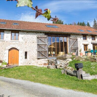 Maison 6 pièces 300000 €