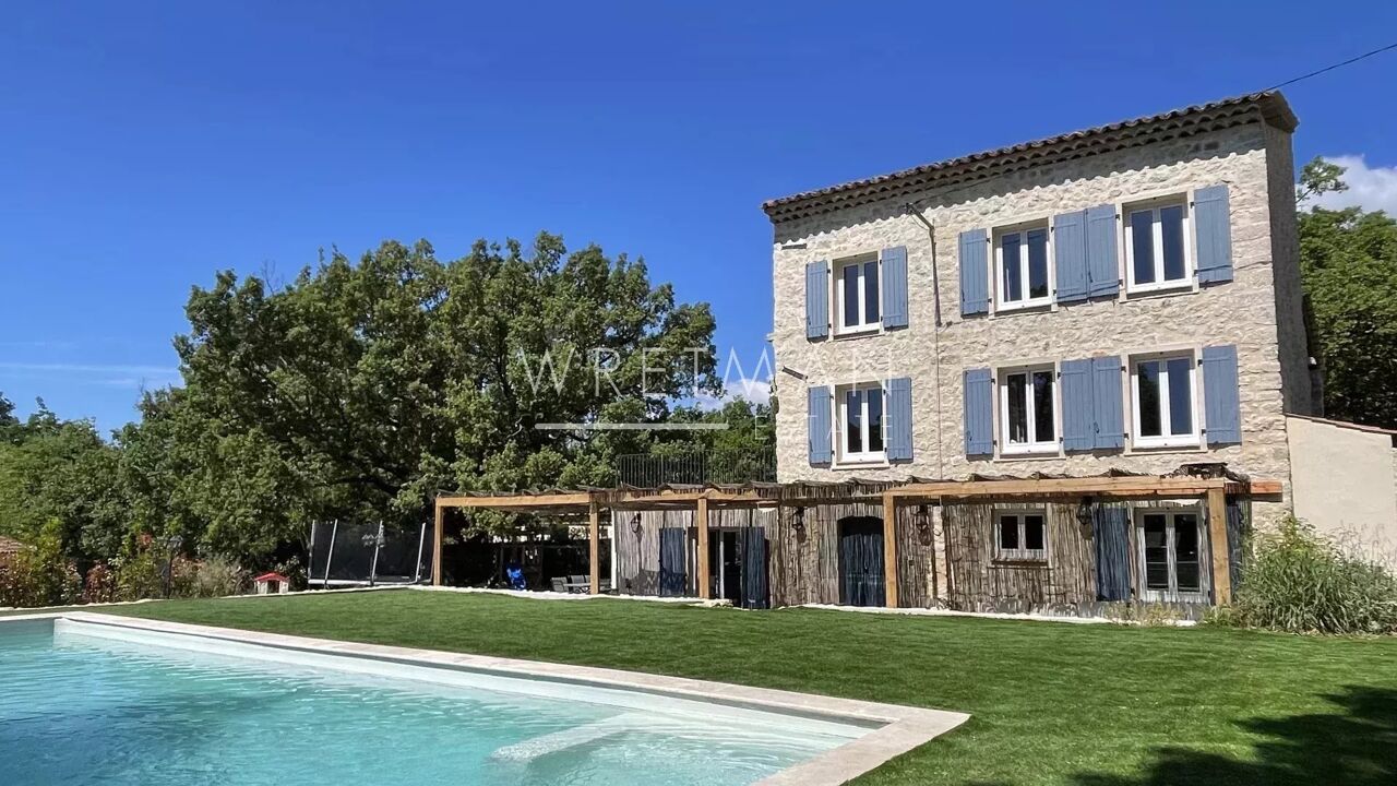 maison 6 pièces 192 m2 à vendre à Fayence (83440)