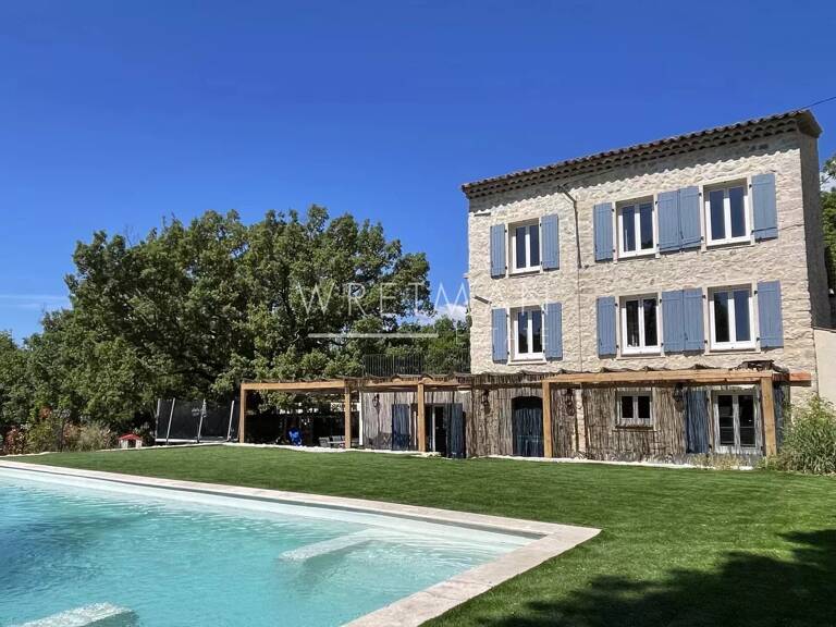 Maison en pierre rénovée au calme - Fayence — photo 1