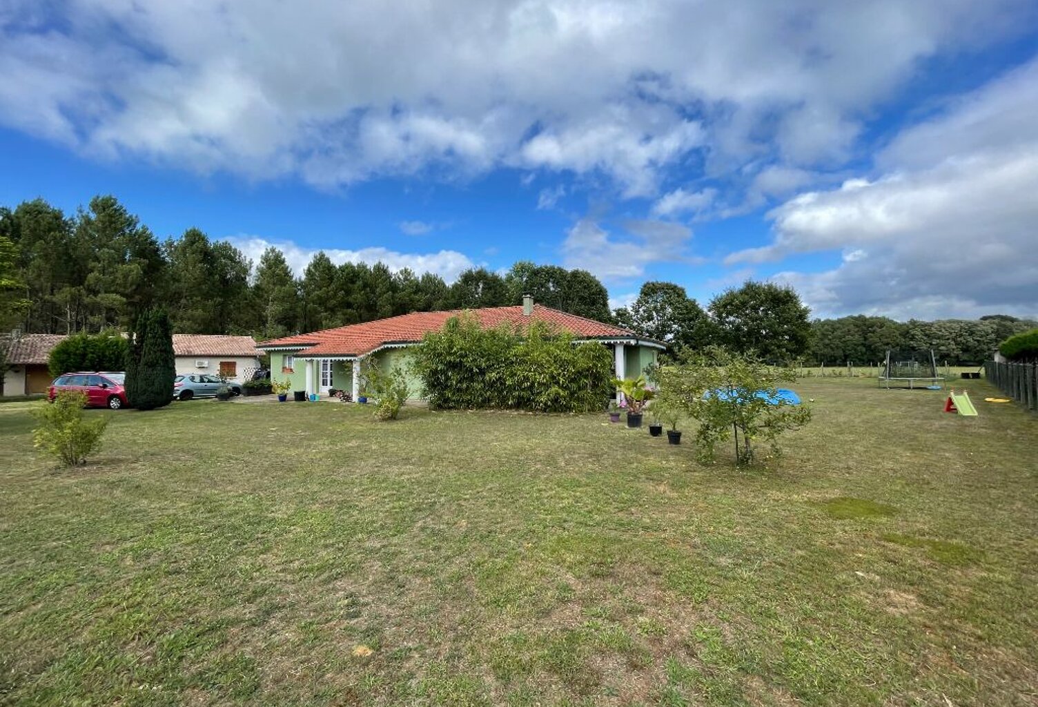 VENTE d'une maison T5 (166 m²) à SARBAZAN — photo 1