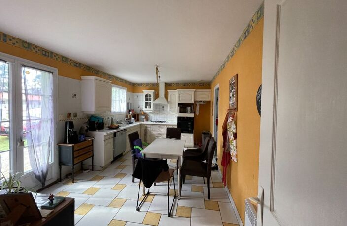 VENTE d'une maison T5 (166 m²) à SARBAZAN — photo 3