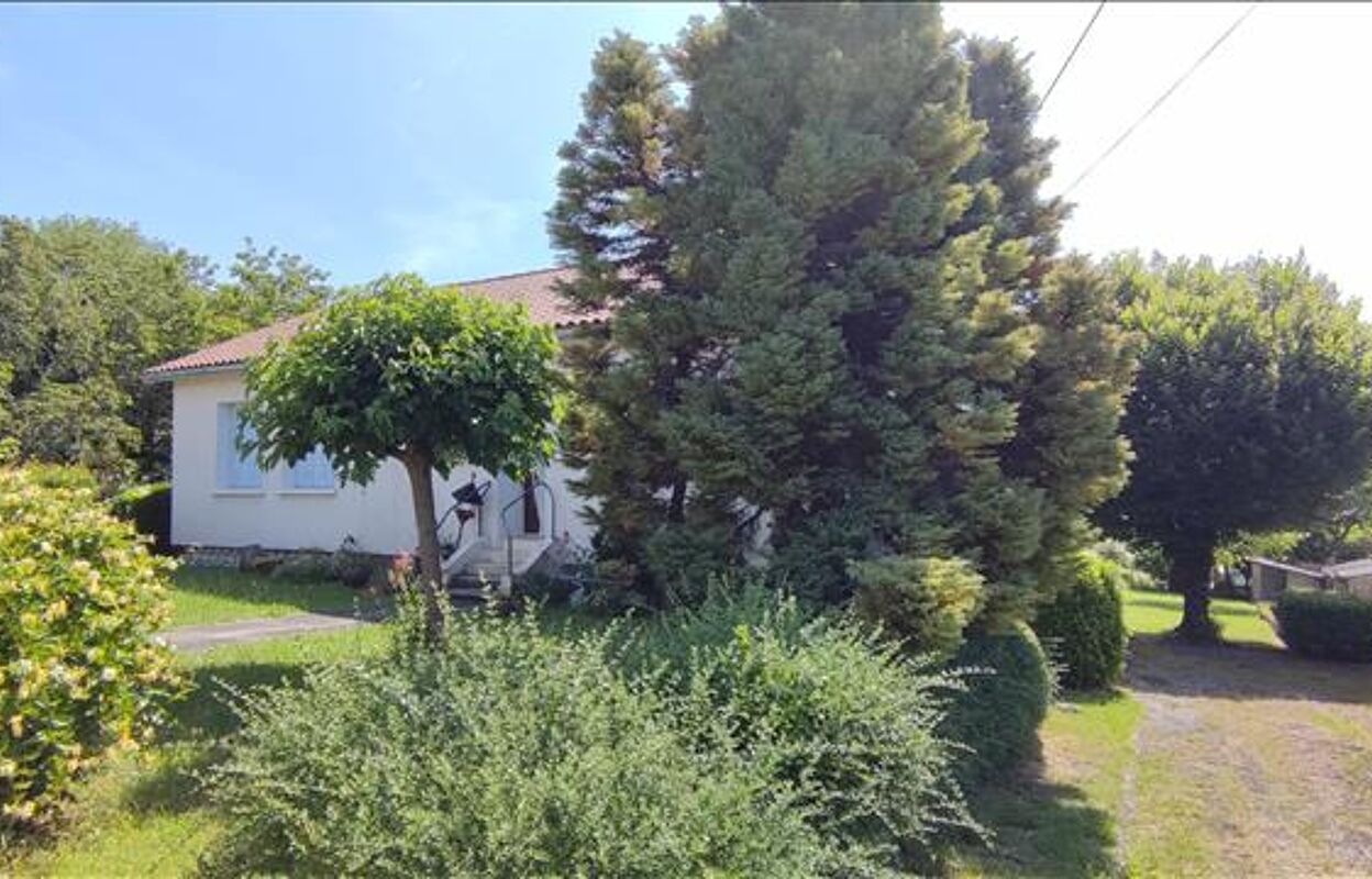 maison 5 pièces 94 m2 à vendre à Montmoreau (16190)