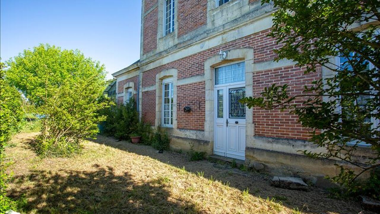 maison 13 pièces 355 m2 à vendre à La Réole (33190)