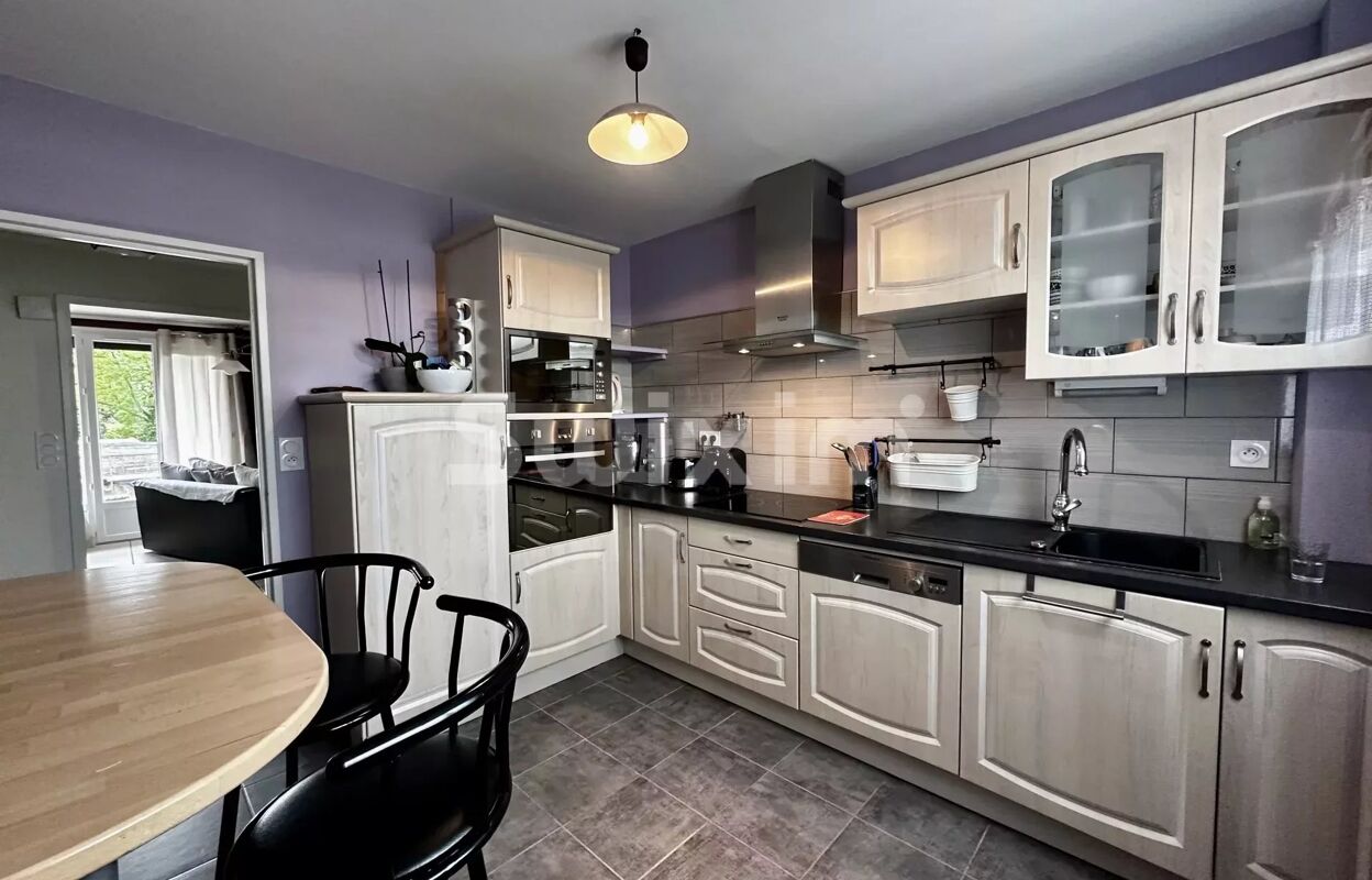 appartement 3 pièces 84 m2 à vendre à Lons-le-Saunier (39000)