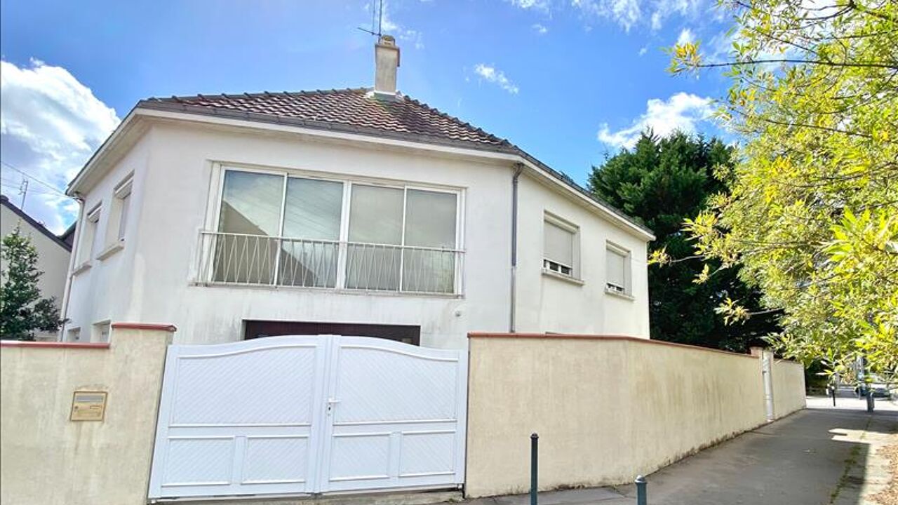 maison 8 pièces 135 m2 à vendre à Nantes (44100)