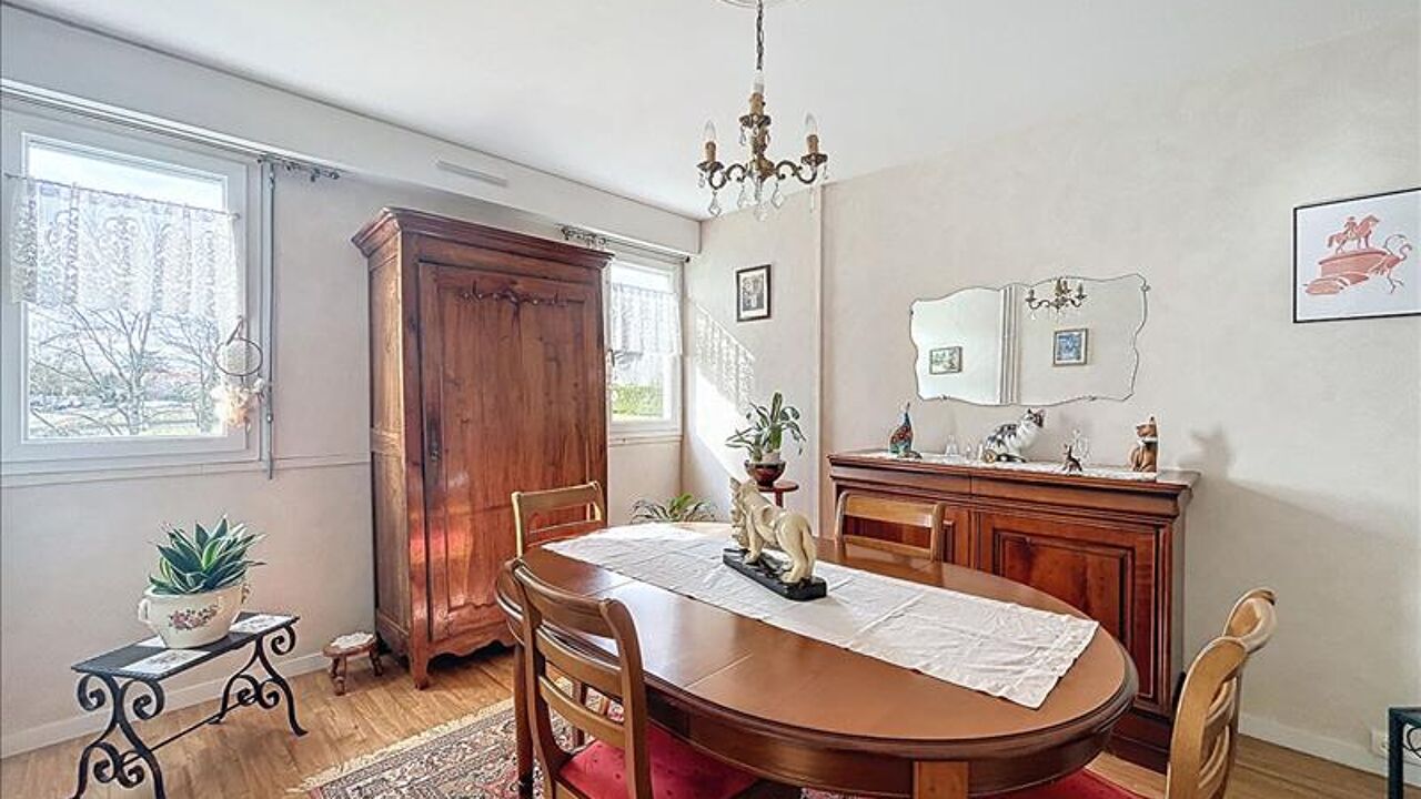 appartement 4 pièces 81 m2 à vendre à La Roche-sur-Yon (85000)