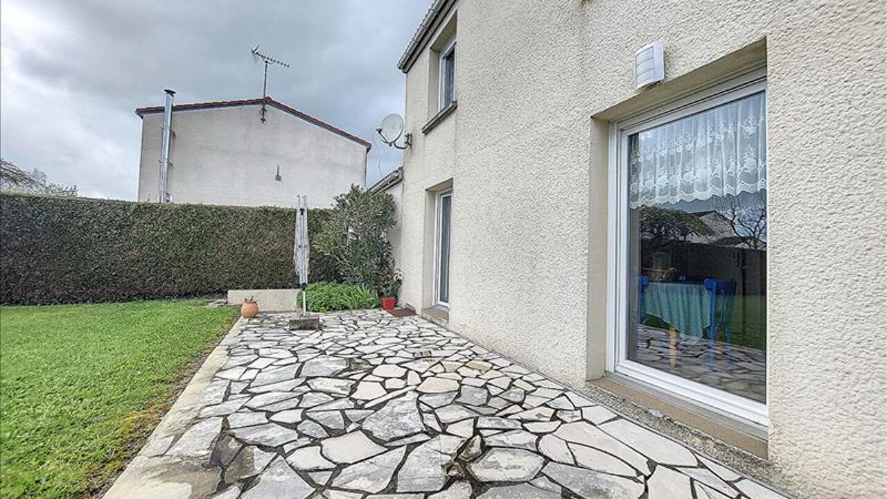 maison 6 pièces 133 m2 à vendre à Dompierre-sur-Yon (85170)