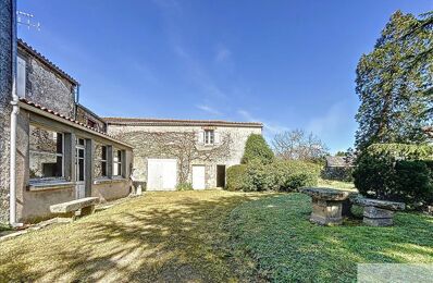 vente maison 504 100 € à proximité de Beaulieu-sous-la-Roche (85190)