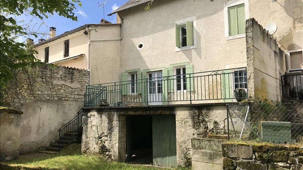 maison 6 pièces 146 m2 à vendre à Paussac-Et-Saint-Vivien (24310)