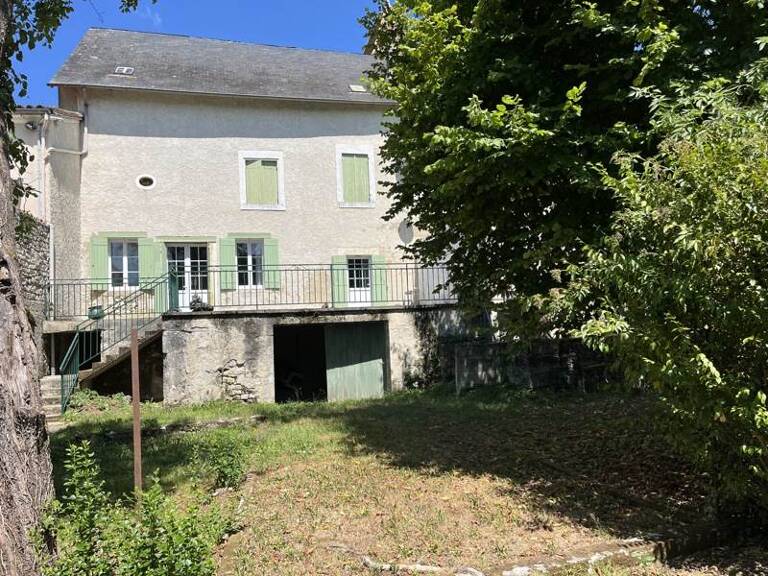 Maison de bourg de 6 pièces principales — photo 1