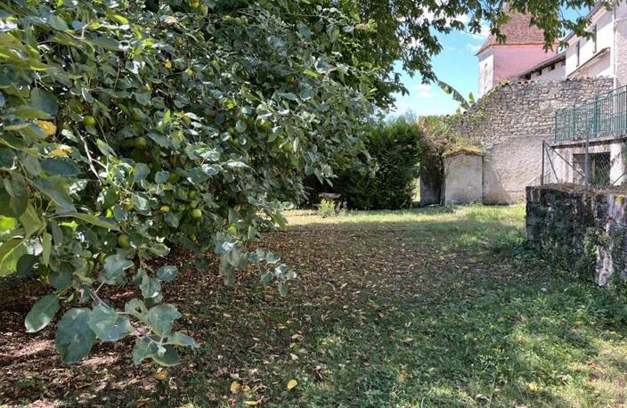 Maison de bourg de 6 pièces principales — photo 2