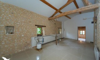 Maison 8 Pièces 331 m² à vendre à Montendre (17130)