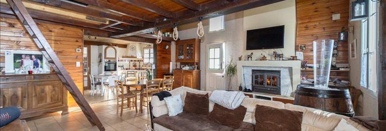 Maison 6 Pièces 134 m² à vendre à Tugéras-Saint-Maurice (17130)