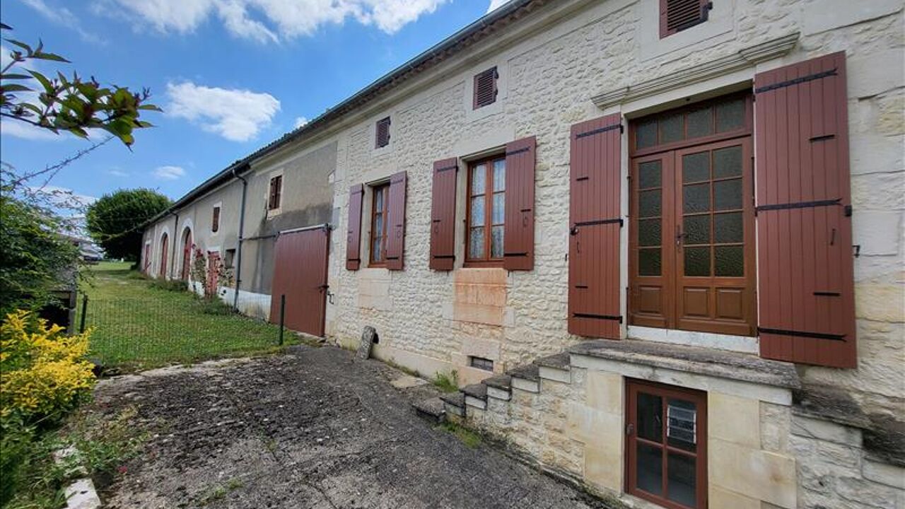 maison 5 pièces 142 m2 à vendre à Jonzac (17500)