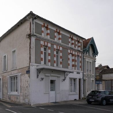 Maison 8 pièces 255460 €